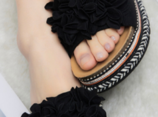 SANDAALIT musta (jäljellä  kokoja 36-37)