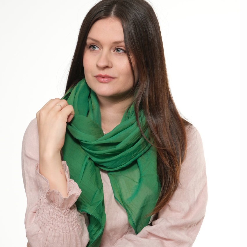 Huivi HERTTA kirkas vihreä